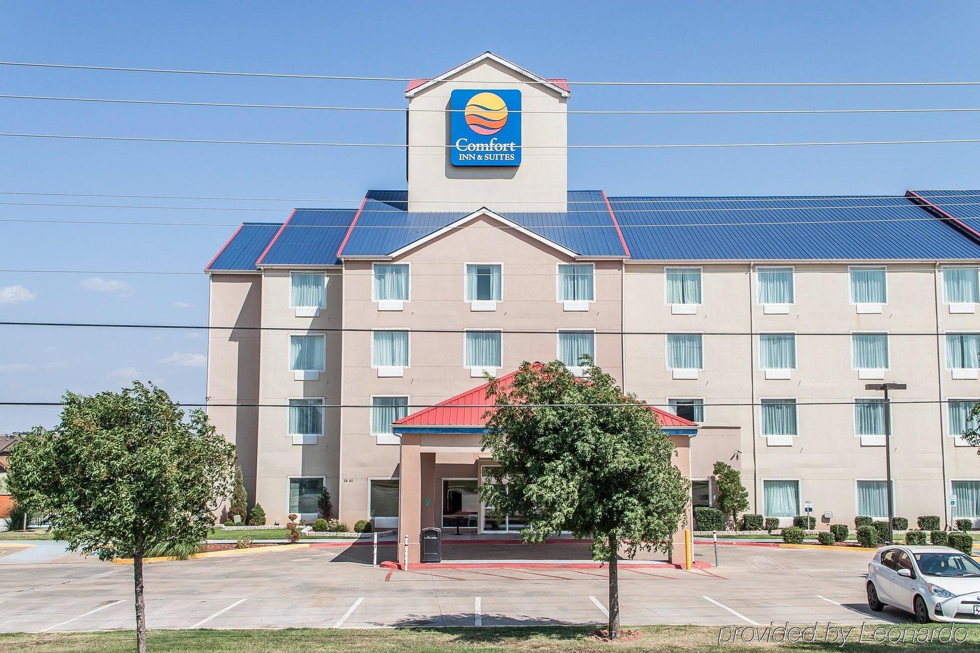 Comfort Inn & Suites Elk City Exterior photo