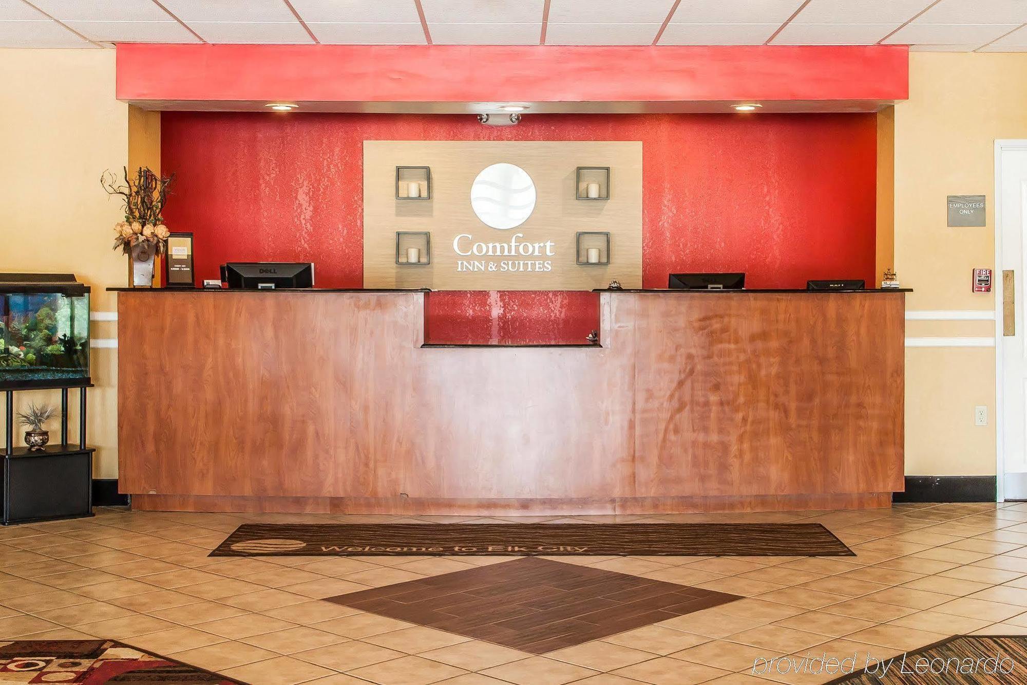 Comfort Inn & Suites Elk City Exterior photo